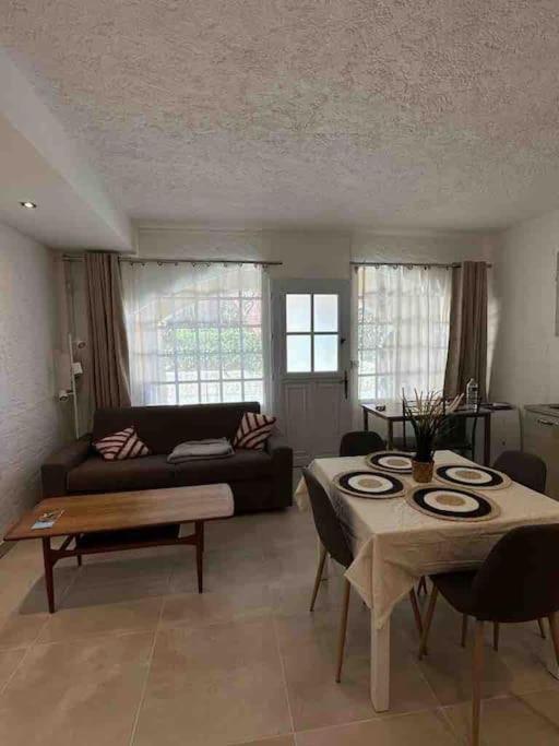 Appartement 30 M De La Plage Grimaud Exterior foto