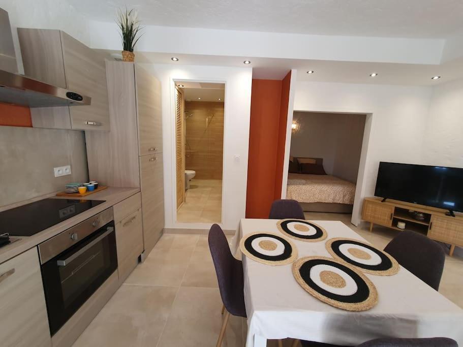 Appartement 30 M De La Plage Grimaud Exterior foto